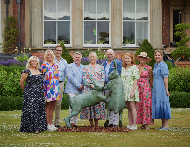 SCULPTURE WALK RAISES £13K!